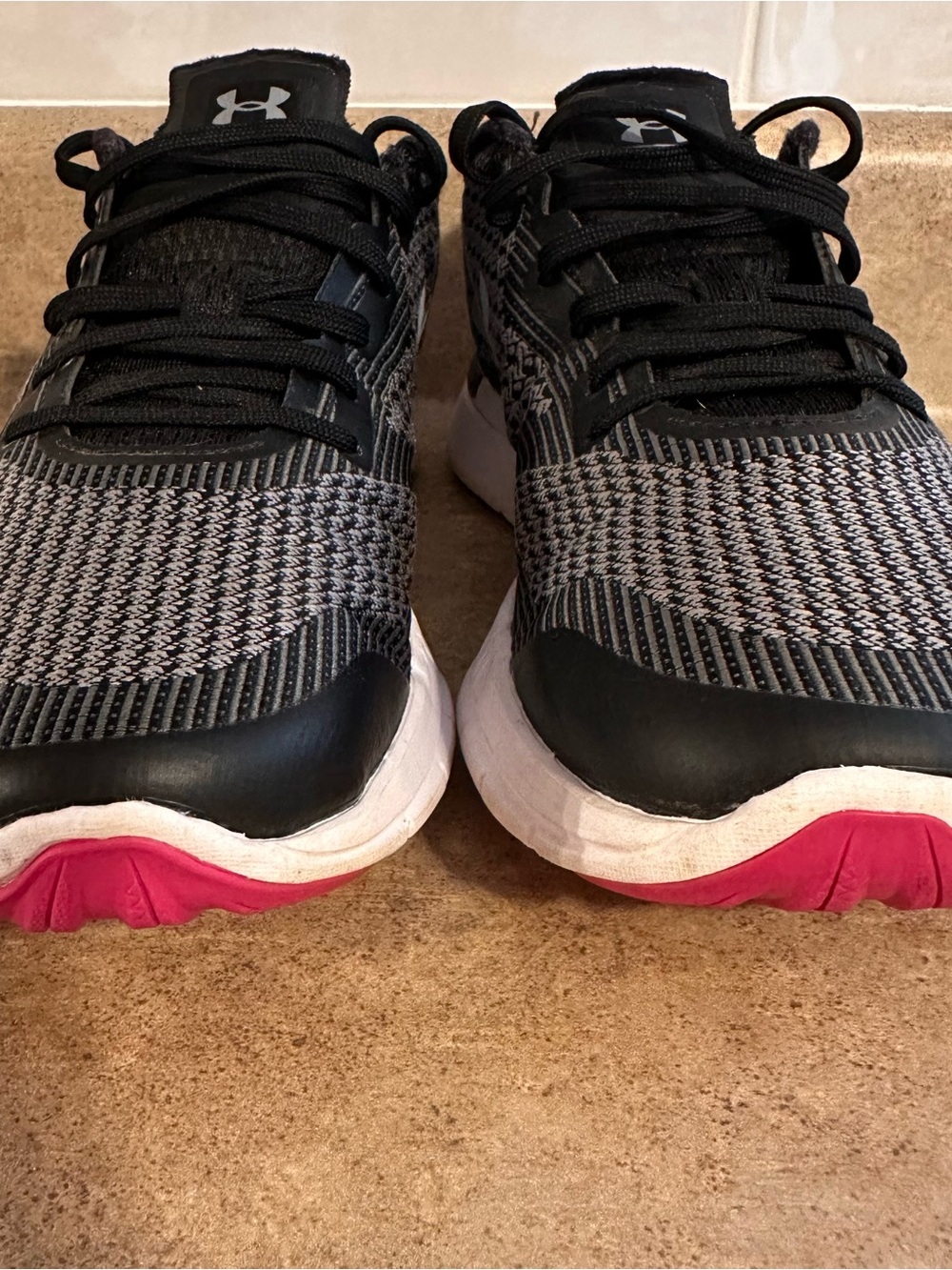 Ladies Under Armour Charged Lightning Black Gray Running Sneakers 7.5M